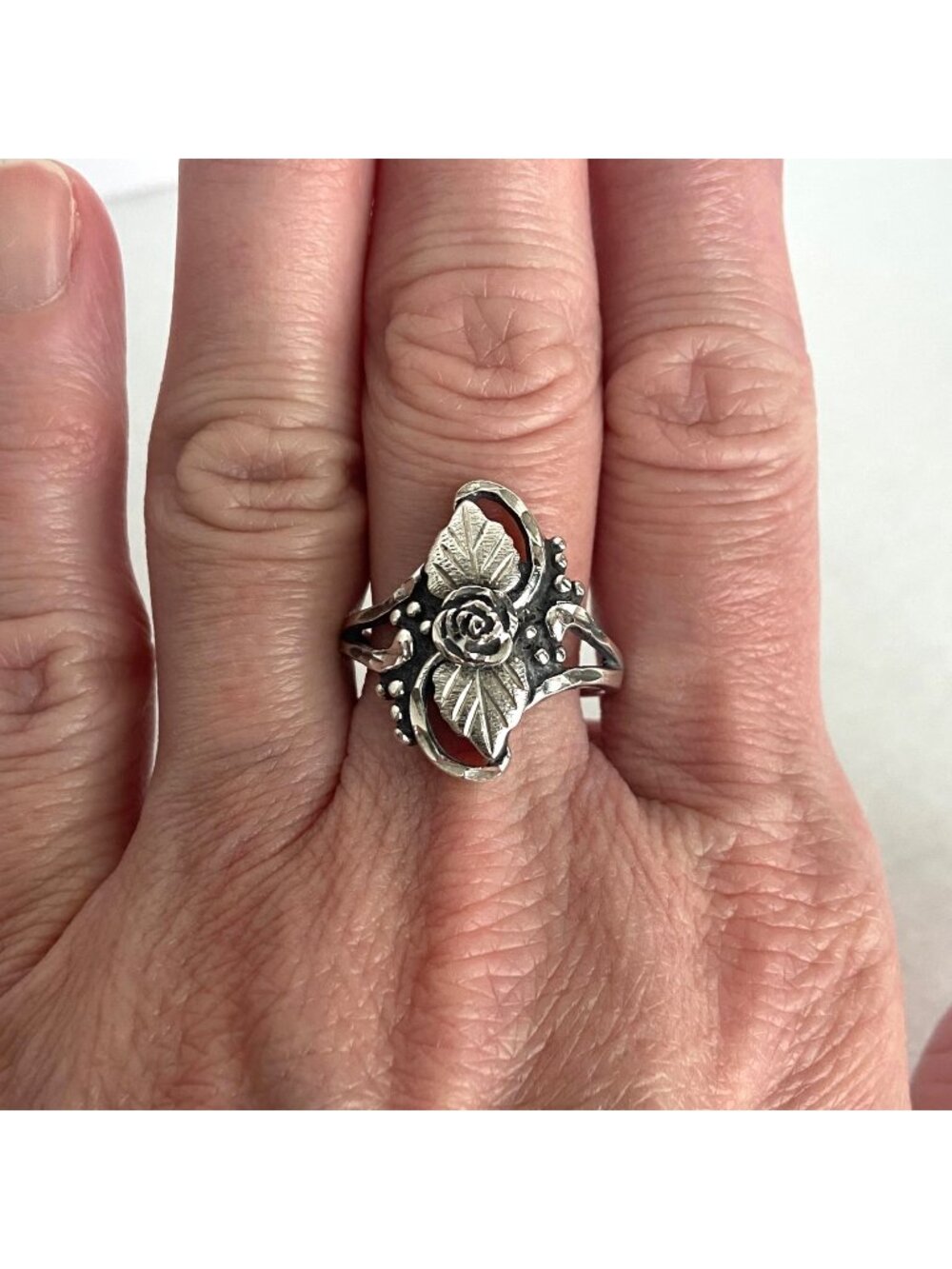VTG Wheeler Sterling Silver 925 Black Hills Rose Flower Leaves Band Ring Sz 9.5